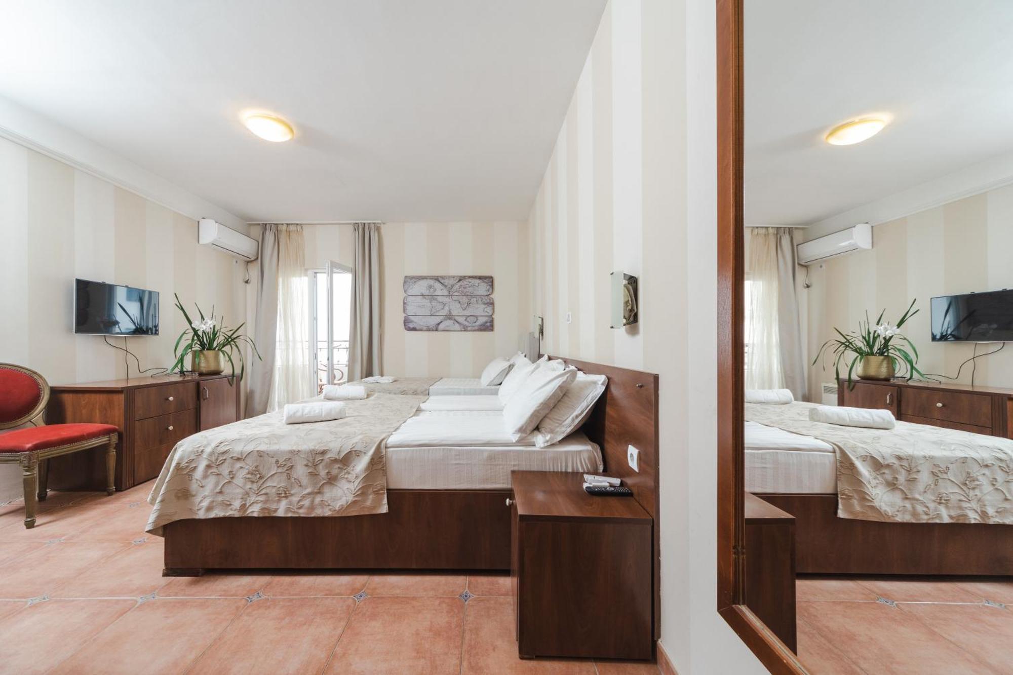 Mali Hotel Porat Budva Quarto foto
